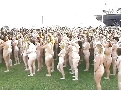 Frumuseți blonde înt ...