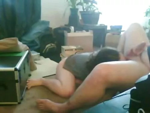 O blondă porno cu gr ...