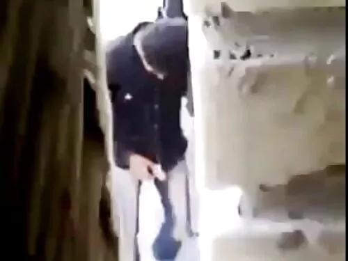 Un bărbat a sedus cu ...