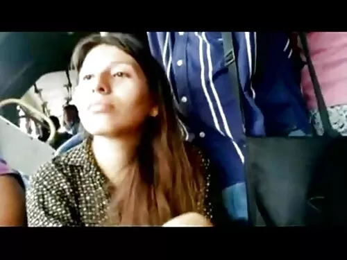 Fata slaba in top cu ...