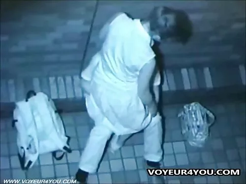 Bruneta rusă este în ...
